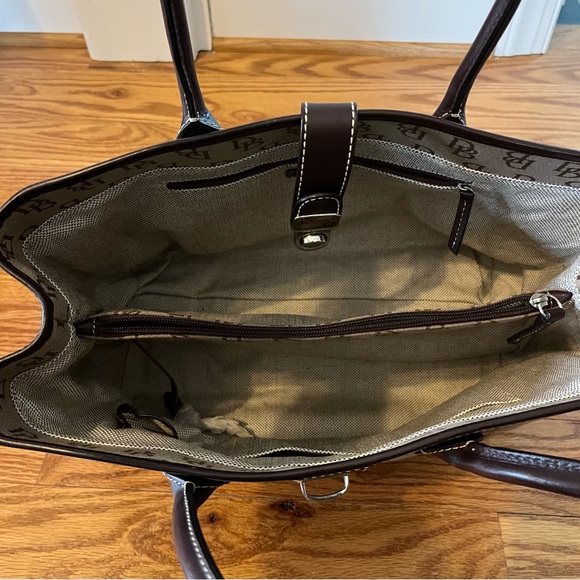 Dooney & Bourke Signature Canvas Satchel, Excellent - Picture 9 of 16